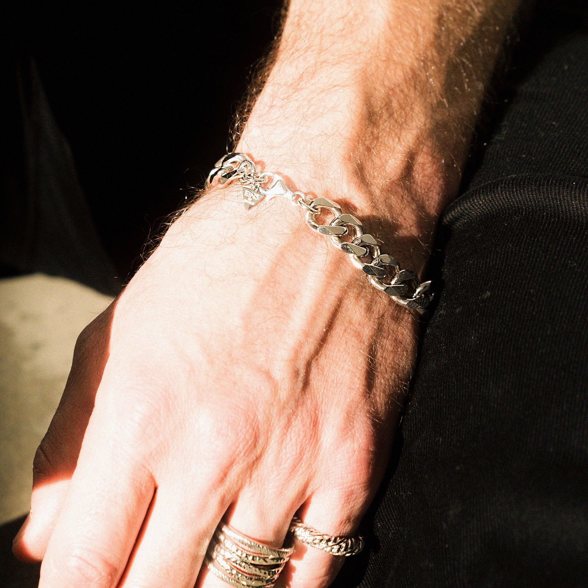 Curve Big Bracelet
