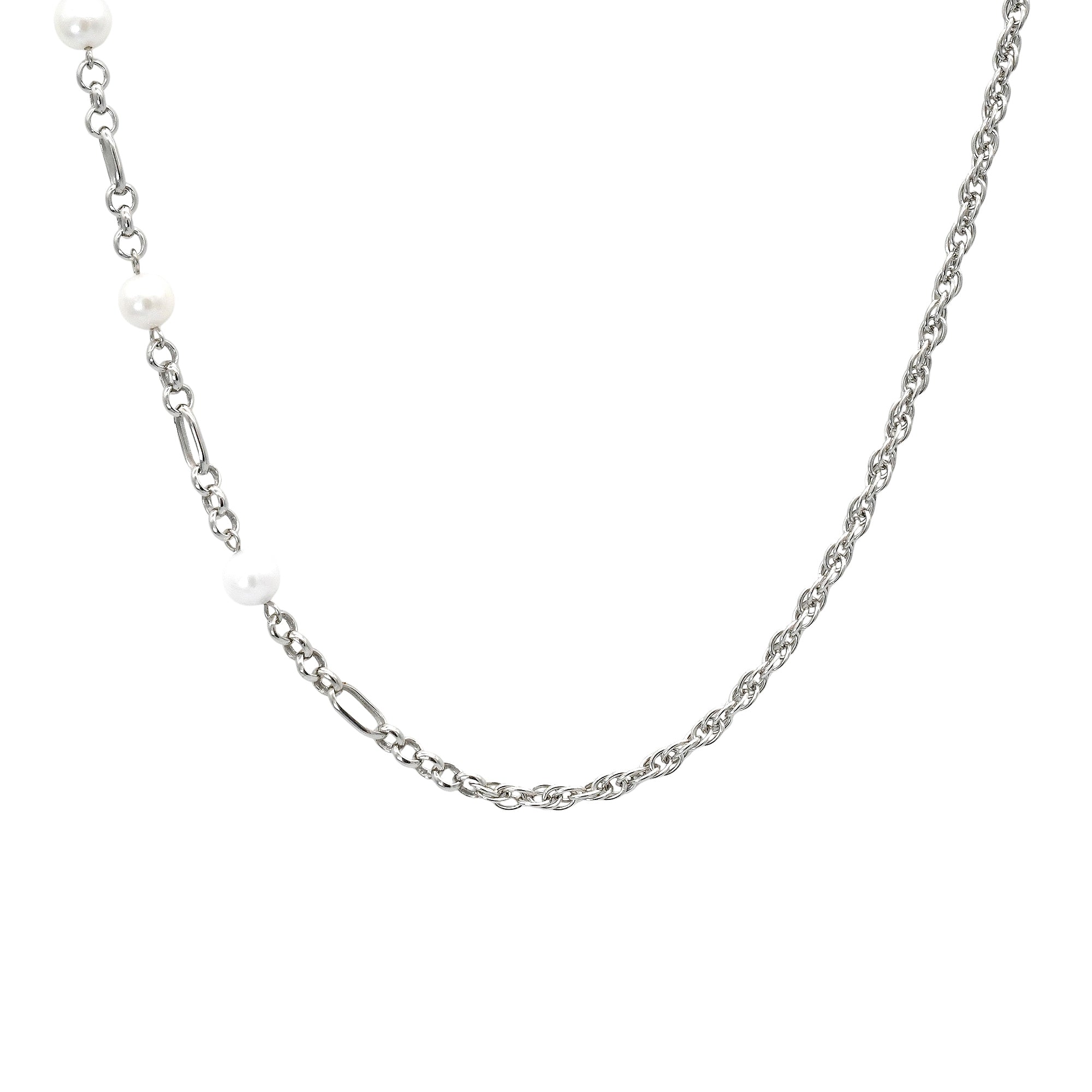 Ein Schwan Pearl Necklace II
