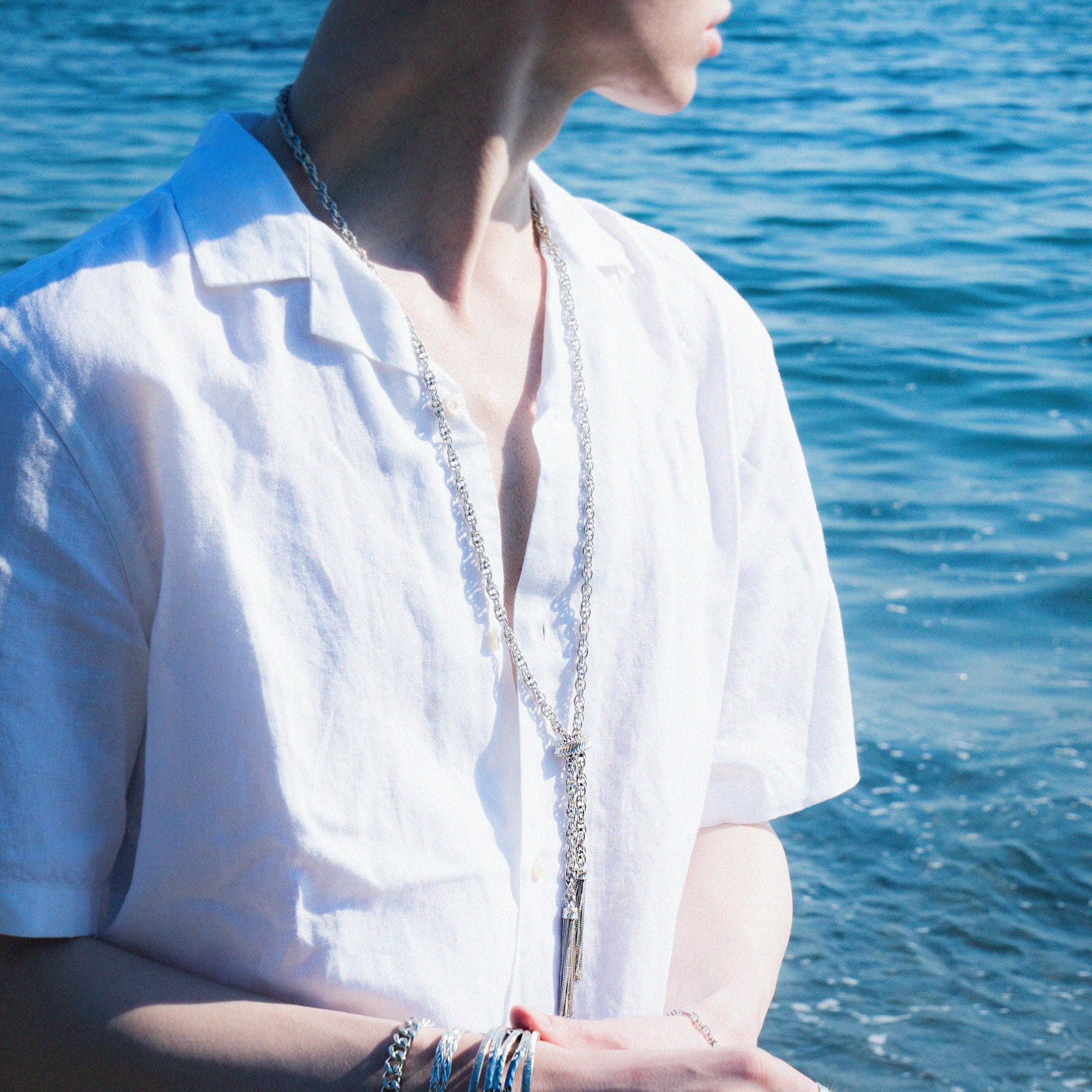 Fringe necklace