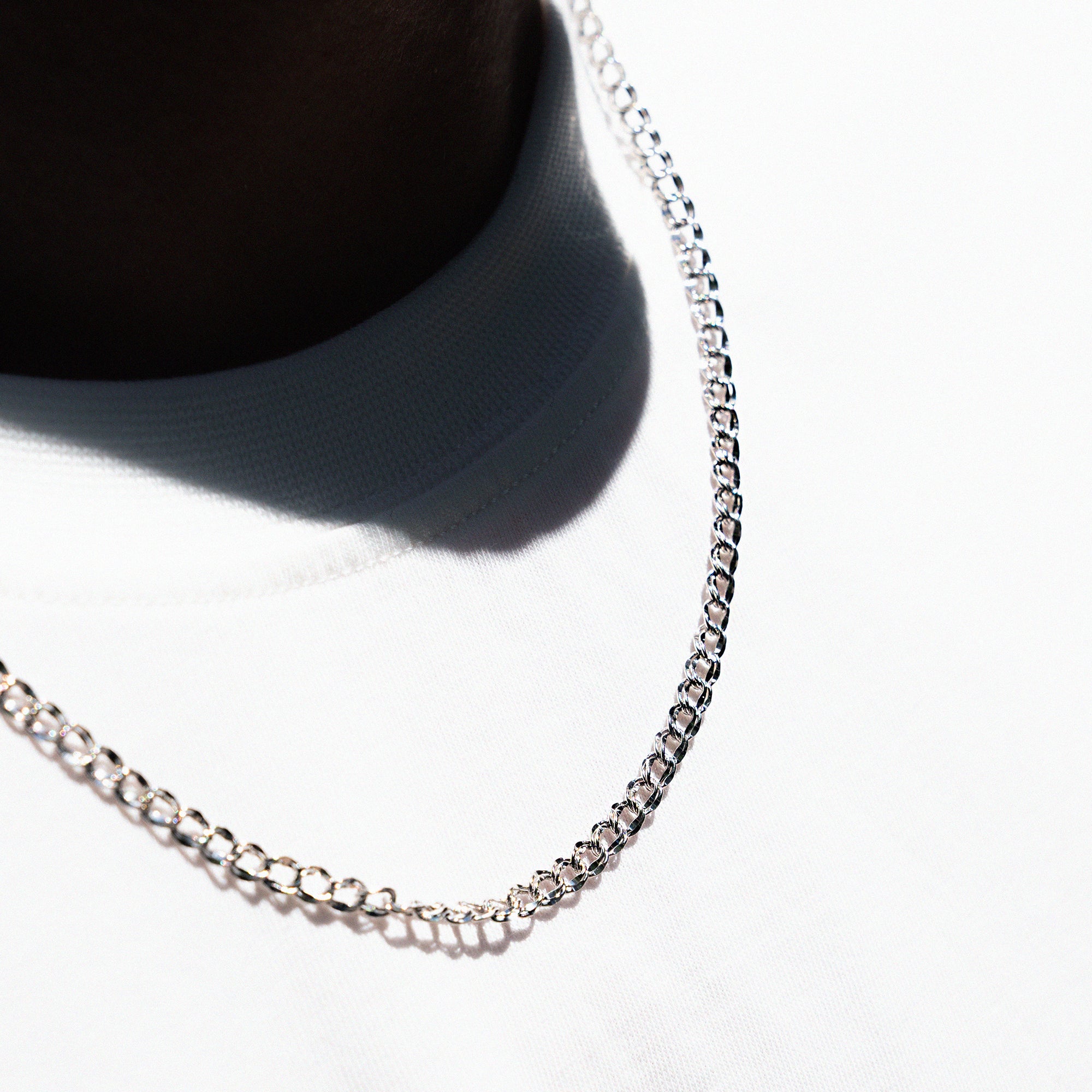 Easy Logo Ripples W Necklace
